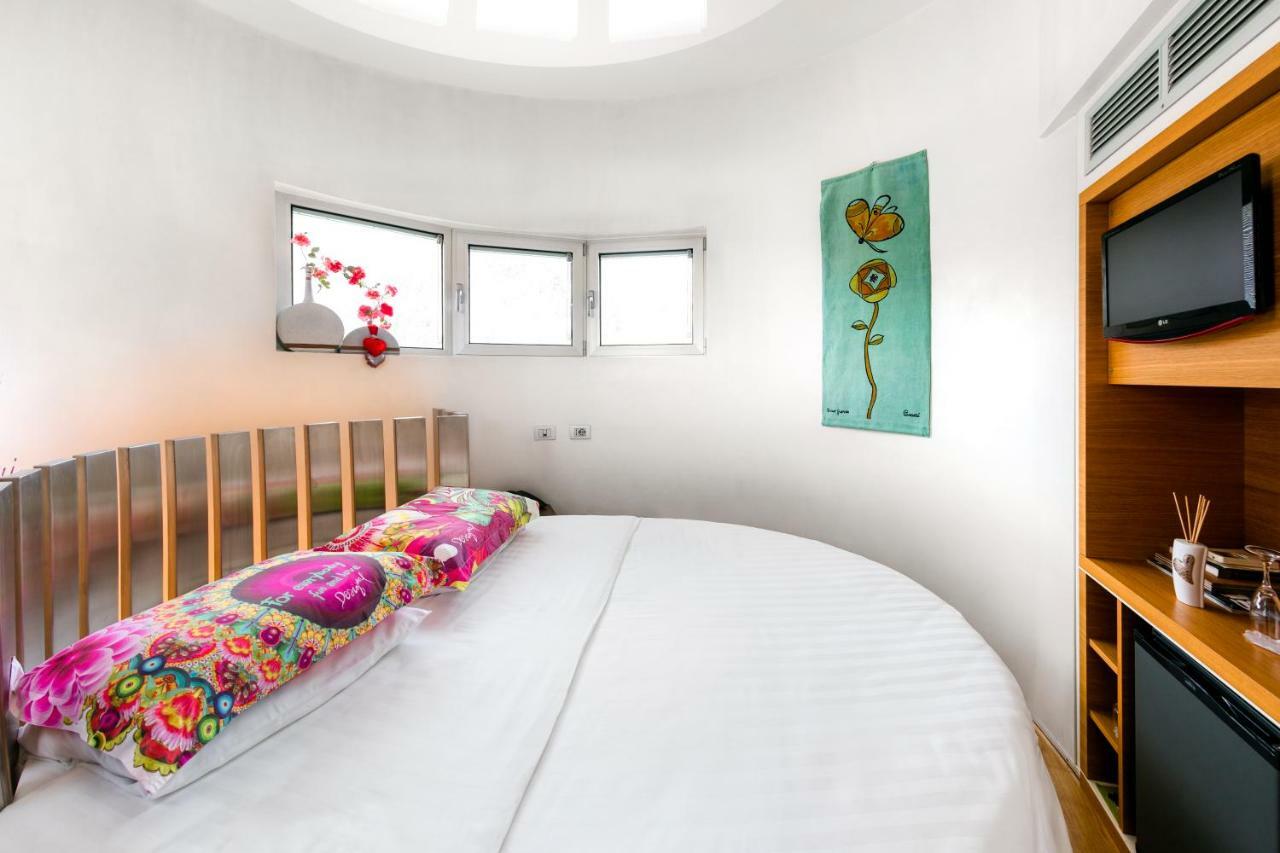 Le Pinete Design Bed And Breakfast Viggiu Екстер'єр фото